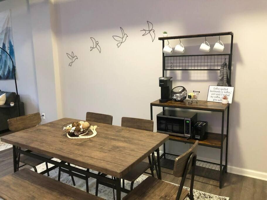 Downtown Cleveland -Modern First Floor Unit Apartment Bagian luar foto